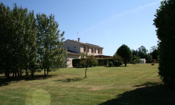 Polignac Bed & Breakfast | La Doucinière