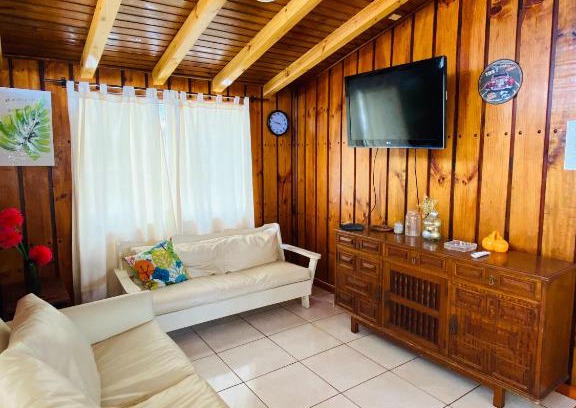 Algarrobo Cabin | La Estrella del canelo