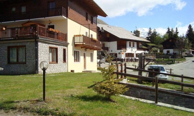 Antagnod House | La Falconetta