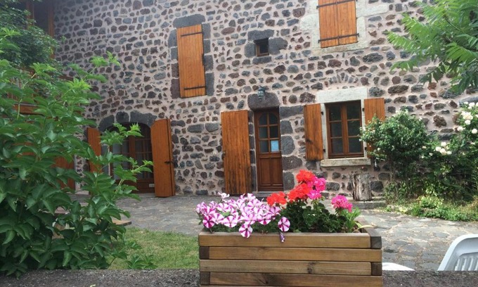 Solignac-sur-Loire House | La Ferme de la Miceselle