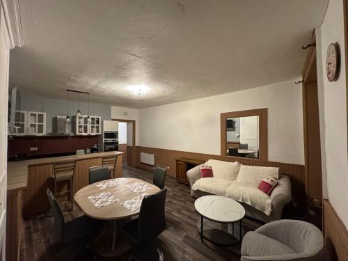 Mauriac Apartment | La Flânerie Mauriacoise