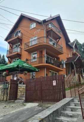Sovata House | La Flori