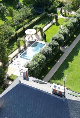 Lesches Apartment | LA GRANDE MAISON LGM