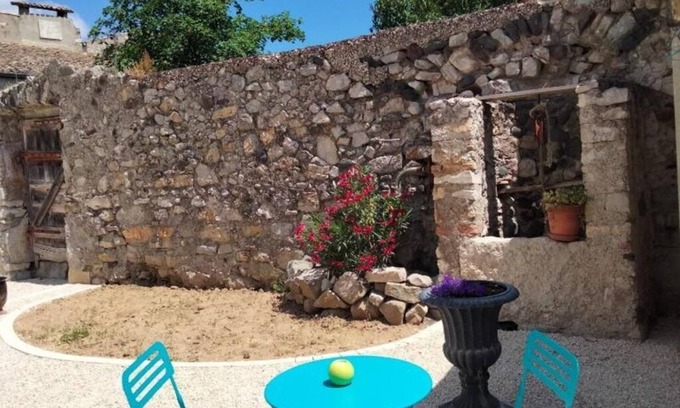 Chomerac Bed & Breakfast | La Grange de Sabatas, Chambre Le Coiron