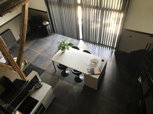 Silly House | La grange de thoricourt