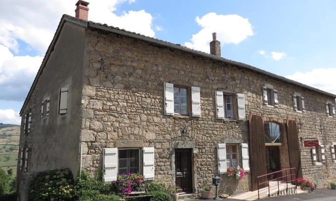 Tramayes House | La Grange Fleurie