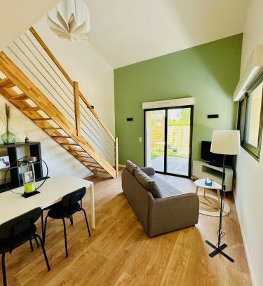 Montauban Apartment | La Halte Occitane - Classé 3 étoiles - 1 chambre, parking, terrasse, tout inclus