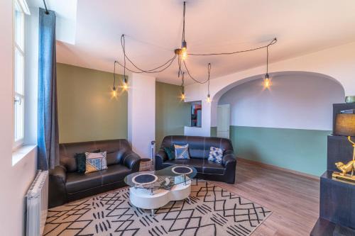 Paray-le-Monial Apartment | La Halte Parodienne - Appt avec vue sur le canal