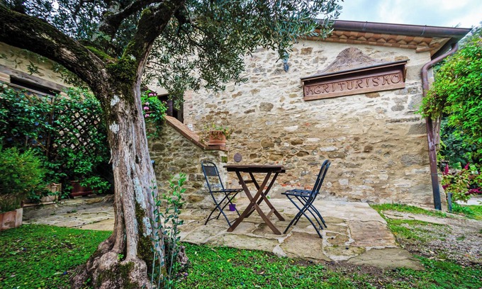 Bivio Lugnano Other | La Rondine - Farmhouse La Fattoria