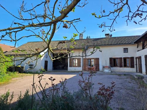 Le Villars House | La Jolytine - Maison Familiale en Campagne