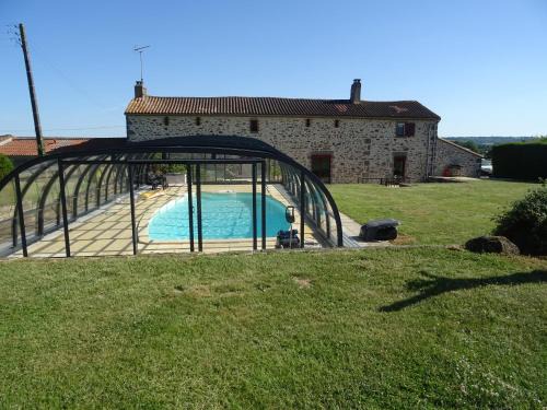 Treize-Vents Bed & Breakfast | La Lauriére