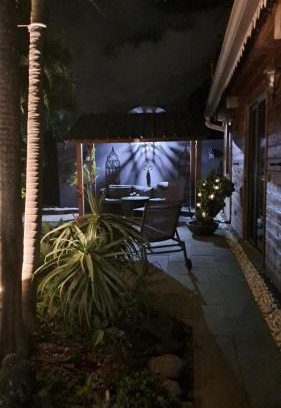 Bois de Nefles House | LA LIANE DE JADE 974-Lodge Le Palissandre - jacuzzi privatif - piscine chauffée