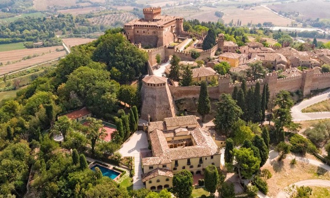 Gradara Hotel | La Loggia Historic Resort
