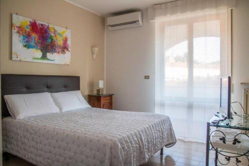 Acqui Terme Apartment | La Loggia su Acqui. Centro, wi-fi, aria condizionata, ascensore