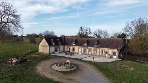 Anceins House | La longère de Guitôt