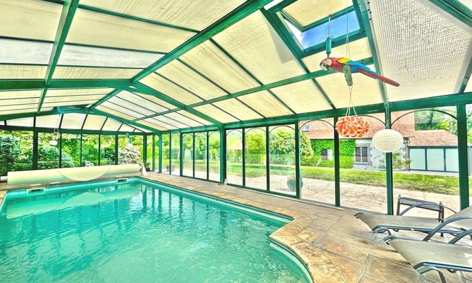 Pays de l'Aigle House | La Maison du Tilleul*familles* (The Lime Tree House)