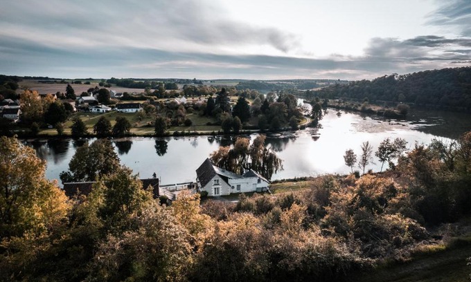 Chemille-sur-Indrois Bed & Breakfast | La Maison au Bord du Lac