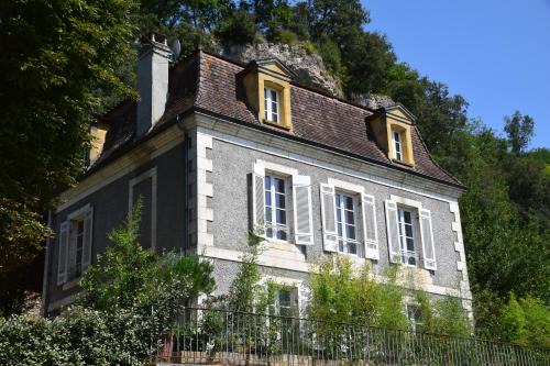 Les Eyzies House | La Maison Carrée - Villa de charme - Clim & Piscine chauffée