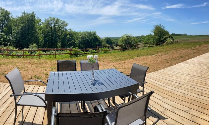 Saint-Avit-Senieur House | La maison dans la prairie fleurie space and calm