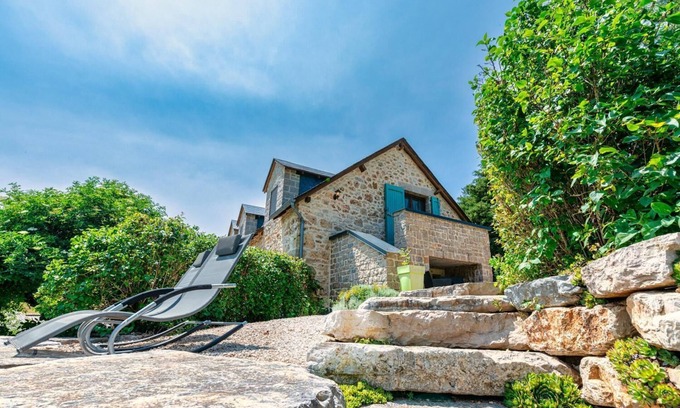 La Canourgue House | La Maison de Marie 6/8 persons