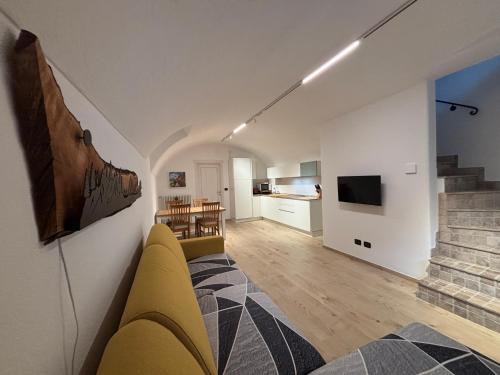 Montan-Angelin-Arensod Apartment | La maison des amis