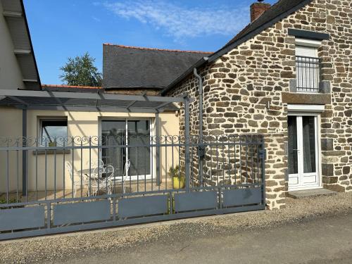 Miniac-Morvan House | La maison du Chêne 2