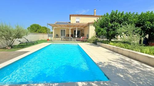 Saint-Theodorit House | La maison du soleil