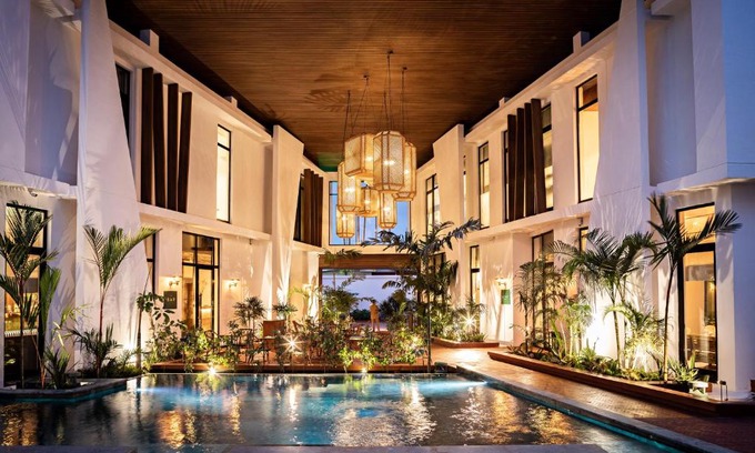 Deux Plateaux Hotel | La Maison Palmier Abidjan, a Member of Design Hotels