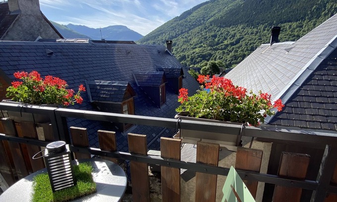 Cazeaux-de-Larboust House | LA MAISOUNETA, mountain cottage for 4 people
