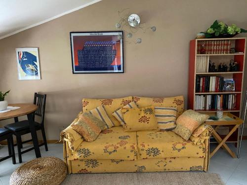 Ivrea Apartment | La mansarda di Orni