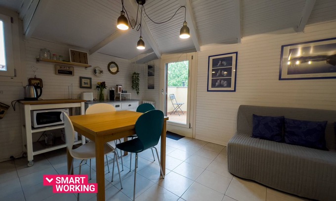 Historic Centre Apartment | La Mansardina del Principino by Wonderful Italy