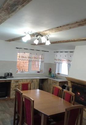Jugureni House | La Marginea Pădurii