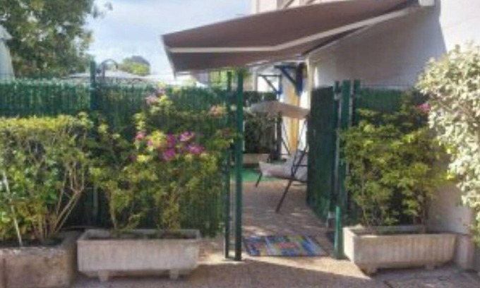 Laredo Apartment | La Marina Studio (Double Bed)