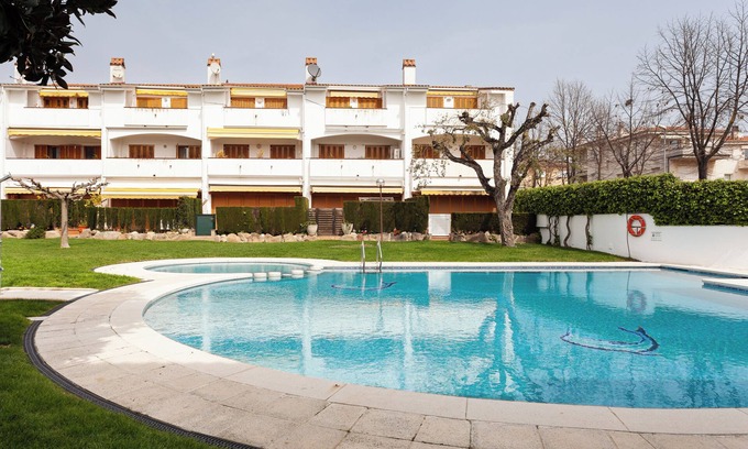 Platja d'Aro House | "La Marinera Beach House" with Terraces, Shared Pools & Wi-Fi