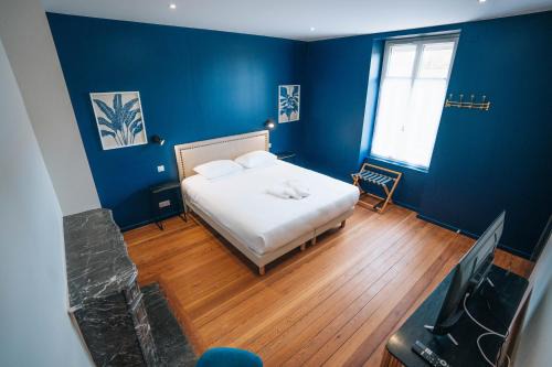 Chateauroux Hotel | La Marjolaine - Demeure d'Hotes - Service Para-hôteIier - Premium