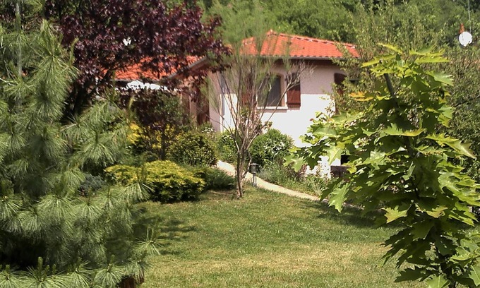 Champeix House | La Meïzou, bed and breakfast in Champeix (63)