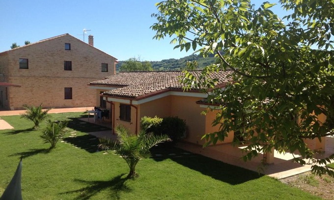 Montegranaro Bed & Breakfast | La Mezzina