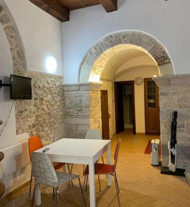 Castel di Tora Apartment | La Minicasa al Lago del Turano