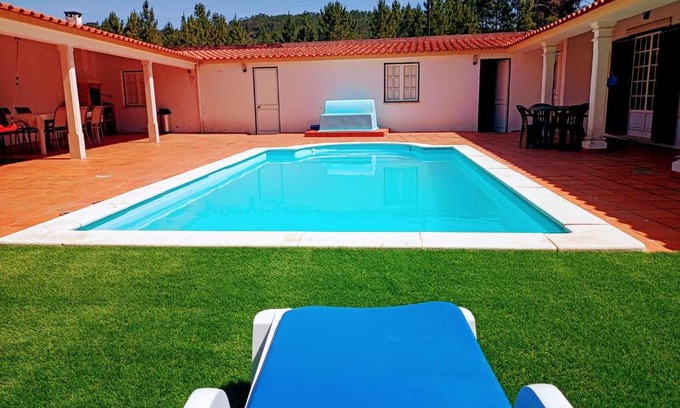Ferreira do Zezere Villa | La Nara Villa