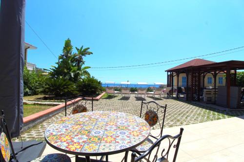 Sanremo House | La Pace, il Sole, il Mare - Sanremo Casa Indipendente vista mare, posto auto privato, ampio spazio esterno attrezzato, a pochi minuti dalle spiagge