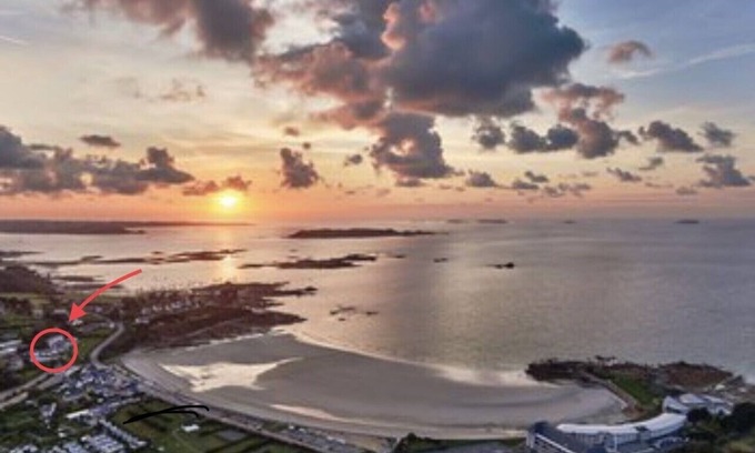 Trevou-Treguignec Apartment | La Palourde: Trestel beach apartment in a residence 200 metres from the beach