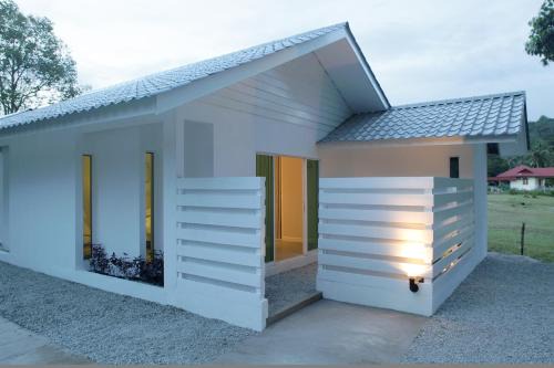 Pantai Tengah Resort | La Pari-Pari