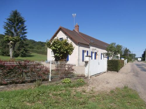 Montigny-aux-Amognes Bed & Breakfast | La Parisienne des Amognes