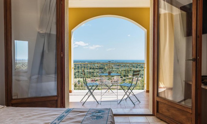 Is Molas Apartment | La pavoncella pula