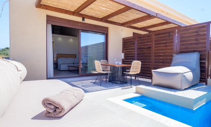 Agrilos Apartment | La Perla Di Barla Seafront