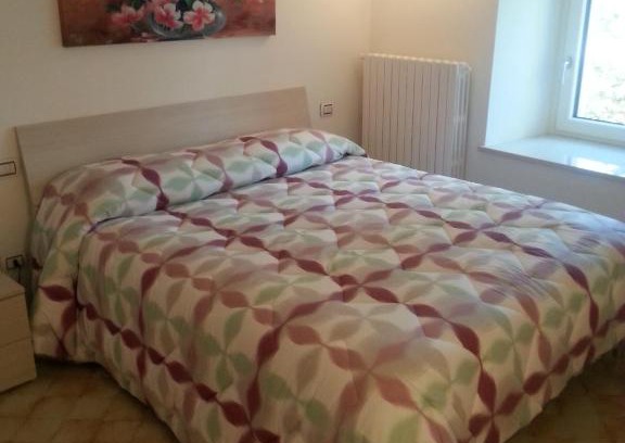 Rivisondoli Apartment | la petit maison