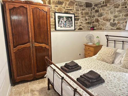Neffies Apartment | La Petite Bastide-Central Apartment in Neffies