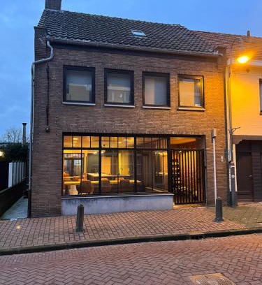 Baarle-Nassau House | La Petite Fleur