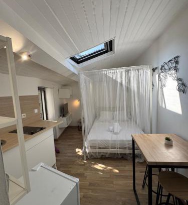 Durantiere Apartment | La Petite Loge