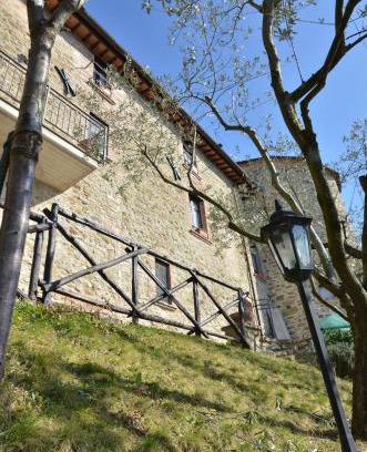 Monte Petriolo Apartment | La Petronilla Appartamenti Montepetriolo